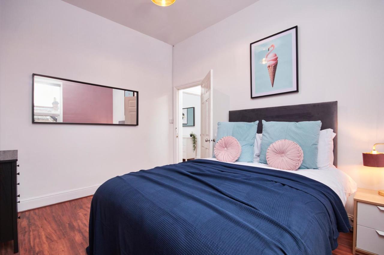 5 Bed House In Leamington Spa Perfect For Contractors With 7 Beds By Purestay - 14 Night Min! Ngoại thất bức ảnh