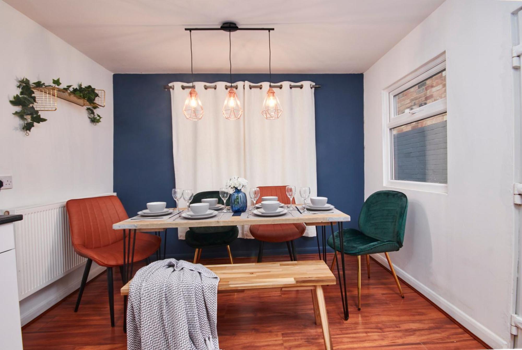 5 Bed House In Leamington Spa Perfect For Contractors With 7 Beds By Purestay - 14 Night Min! Ngoại thất bức ảnh