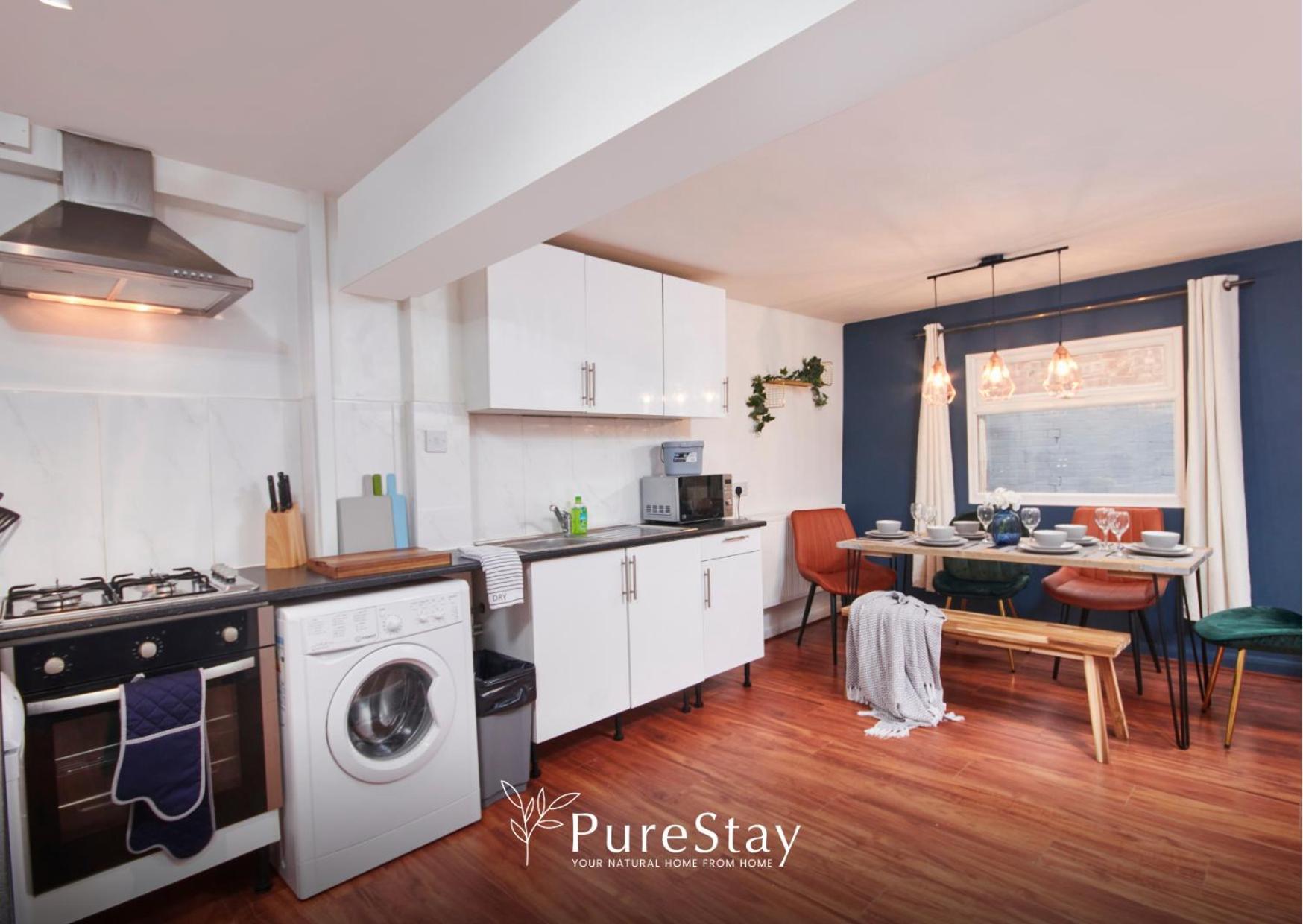 5 Bed House In Leamington Spa Perfect For Contractors With 7 Beds By Purestay - 14 Night Min! Ngoại thất bức ảnh
