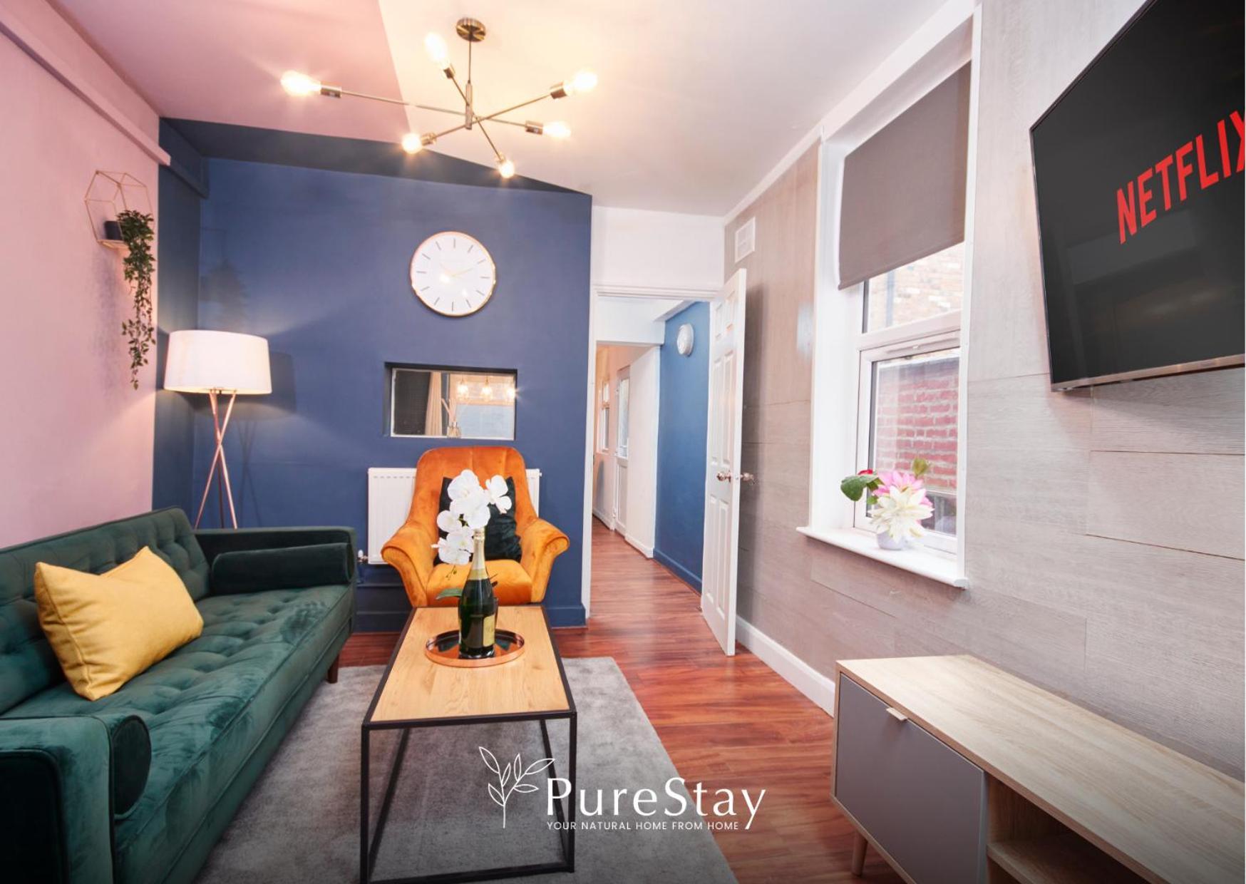 5 Bed House In Leamington Spa Perfect For Contractors With 7 Beds By Purestay - 14 Night Min! Ngoại thất bức ảnh